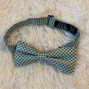 Nordstrom Kids Boys Blue Patterned Bowtie